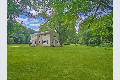 27304 White Road, Willoughby Hills, OH 44092 - Photo 2