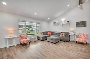9128 Idlewood Dr, Mentor, OH 44060 - Photo 6