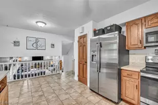 9128 Idlewood Dr, Mentor, OH 44060 - Photo 12