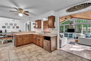 9128 Idlewood Dr, Mentor, OH 44060 - Photo 10