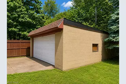 514 E 118th Street, Loveland, OH 44108 - Photo 26