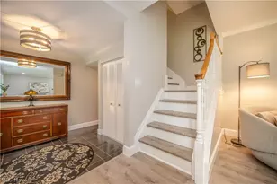 1238 Will O Wood Dr, Hubbard, OH 44425 - Photo 16