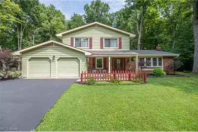 1238 Will O Wood Drive, Hubbard, OH 44425 - Photo 2