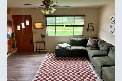 2407 Hanvey Avenue, Belpre, OH 45714 - Photo 8