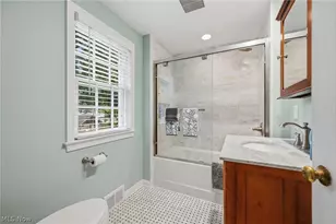 304 Castle Blvd, Akron, OH 44313 - Photo 34
