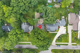 304 Castle Blvd, Akron, OH 44313 - Photo 2