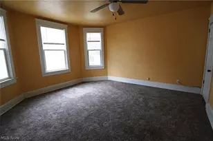 415 N 8th St, Cambridge, OH 43725 - Photo 14
