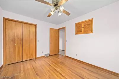 7454 Oberlin Road, Elyria, OH 44035 - Photo 12