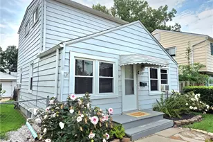 1249 E 342nd St, Eastlake, OH 44095 - Photo 2