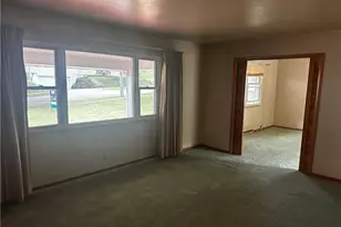 182 Wayne Ave, Akron, OH 44301 - Photo 6