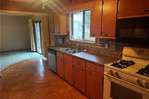 182 Wayne Ave, Akron, OH 44301 - Photo 12