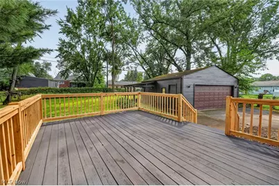 2514 Regentview Street NE, Canton, OH 44705 - Photo 20