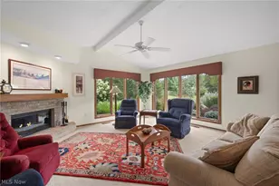 32647 Deerspring Ct, North Ridgeville, OH 44039 - Photo 10