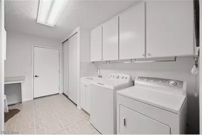 32647 Deerspring Court, North Ridgeville, OH 44039 - Photo 26