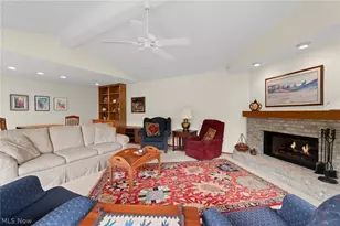 32647 Deerspring Ct, North Ridgeville, OH 44039 - Photo 12