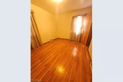 2177 Green Ridge Drive, Wickliffe, OH 44092 - Photo 12