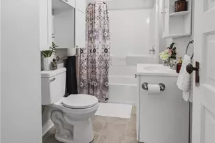 284 E Park Ave, Barberton, OH 44203 - Photo 24