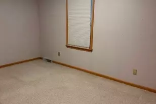 1415 Lake Center St NW, Uniontown, OH 44685 - Photo 8