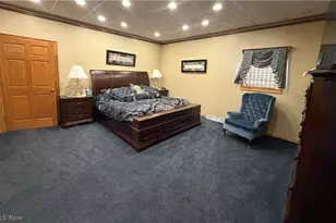 3174 Pennsylvania Ave, Weirton, WV 26062 - Photo 10