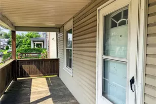 513 Rentschler St, Akron, OH 44304 - Photo 4