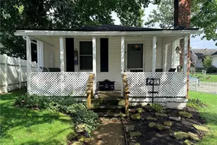 2204 Mock Dr, Zanesville, OH 43701 - Photo 1