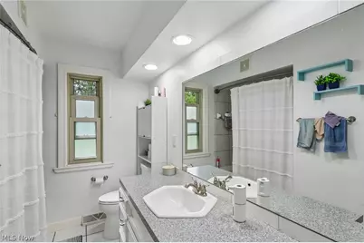 8310 Broadview Road, Grandview Heights, OH 44147 - Photo 18