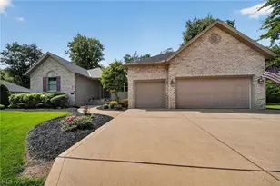 4419 Stafford Dr, Ashtabula, OH 44004 - Photo 4