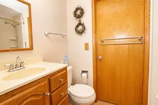 5511 Pond Ct, Stow, OH 44224 - Photo 18