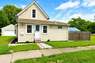 410 E 9th St, Ashland, OH 44805 - Photo 1