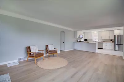 6969 Broadview Road, Green Hills, OH 44131 - Photo 6