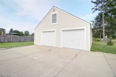 6969 Broadview Road, Green Hills, OH 44131 - Photo 34