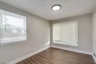 396 Niagara Rd, Vermilion, OH 44089 - Photo 14
