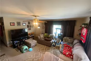 9751 Cutts Rd, Chardon, OH 44024 - Photo 4