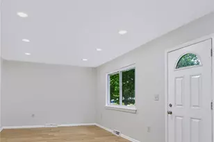 15909 Bryce Ave, Loveland, OH 44128 - Photo 18