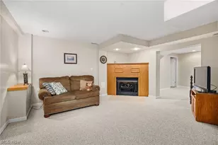 621 Continental Dr, Medina, OH 44256 - Photo 36