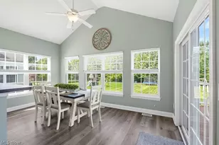 882 Queens Gate Way, Wadsworth, OH 44281 - Photo 16