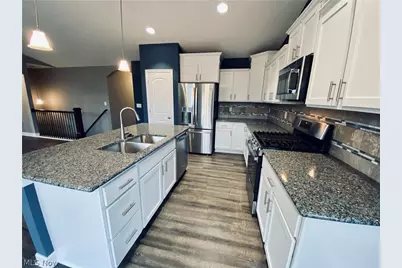 3471 Wicker Street NE, Canton, OH 44721 - Photo 2