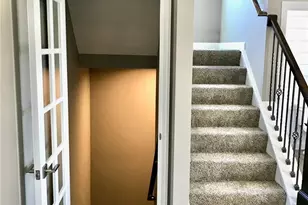 3483 Wicker St NE, Canton, OH 44721 - Photo 8