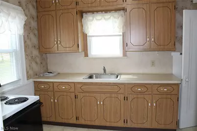 5805 Northcliff Avenue, Loveland, OH 44144 - Photo 12