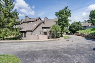 6465 St Andrews Dr, Canfield, OH 44406 - Photo 4