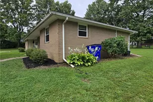 4315-4317 Marks Ave, Rootstown, OH 44272 - Photo 2