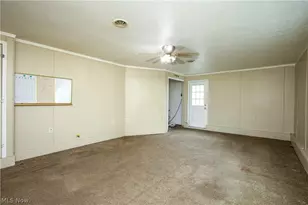 1276 Prospect St, Barberton, OH 44203 - Photo 12