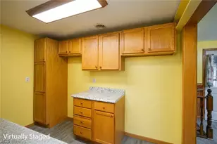 1276 Prospect St, Barberton, OH 44203 - Photo 16