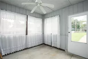 1276 Prospect St, Barberton, OH 44203 - Photo 8