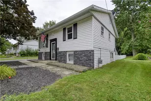 502 Roosevelt Dr, Geneva, OH 44041 - Photo 4