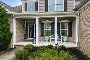 6427 Torington Dr, Medina, OH 44256 - Photo 2