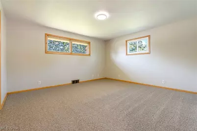 114 Keeferview Street NW, Navarre, OH 44662 - Photo 16