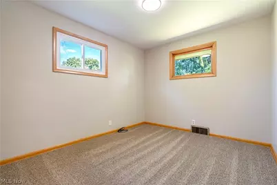 114 Keeferview Street NW, Navarre, OH 44662 - Photo 14