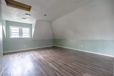 604 Oby Place NW, Canton, OH 44703 - Photo 8