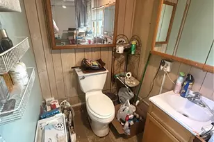 55821 National Rd, Bridgeport, OH 43912 - Photo 6